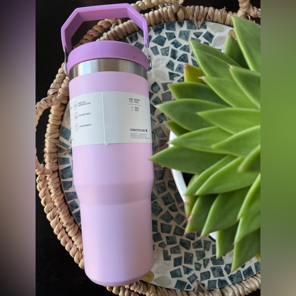 Stanley TULLE IceFlow Straw Tumbler - 30 fl. oz. - Picture 2 of 7